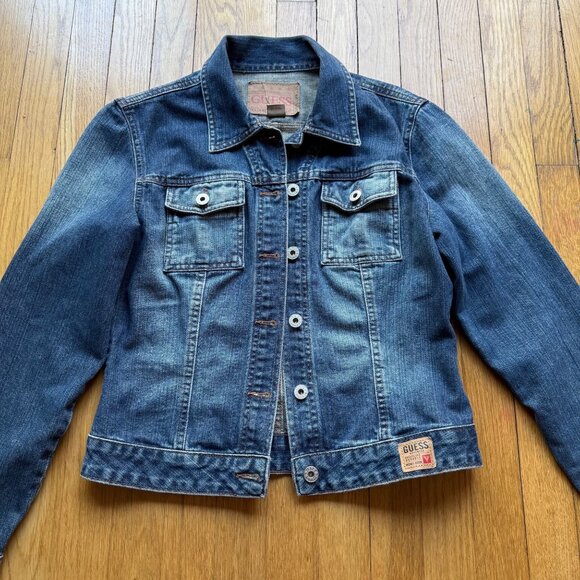 Vintage 90s Guess Size M Blue Denim Authentic Original Jeans Trucker Jacket - Picture 3 of 16